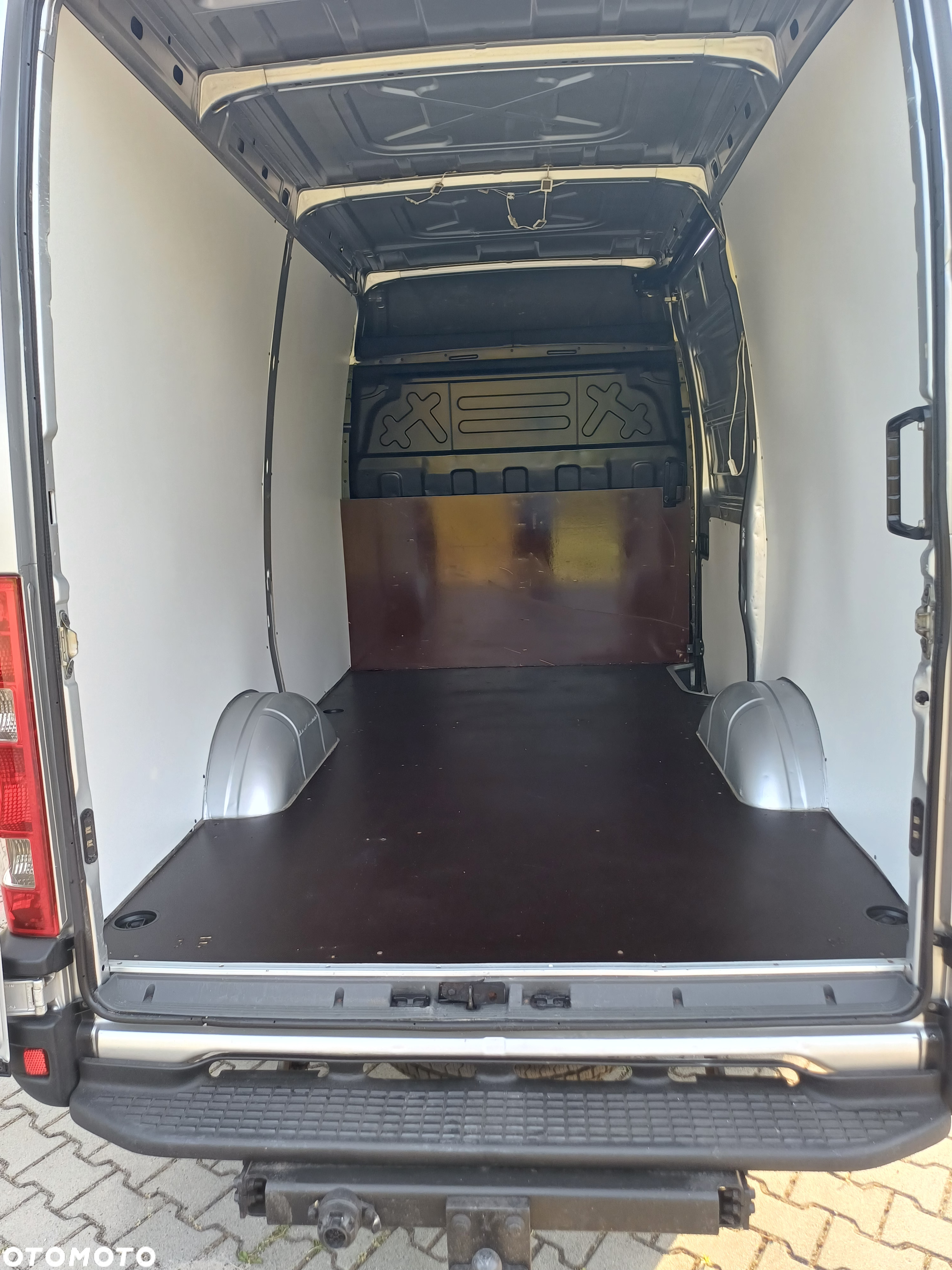 Iveco 35s13 - 32