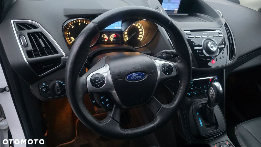 Ford Kuga 2.0 TDCi 4x4 Titanium - 15