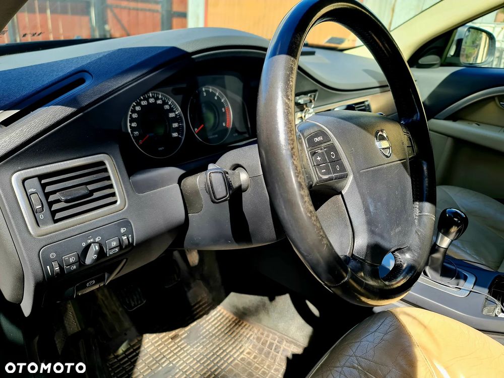 Volvo V70 2.0D Summum - 7