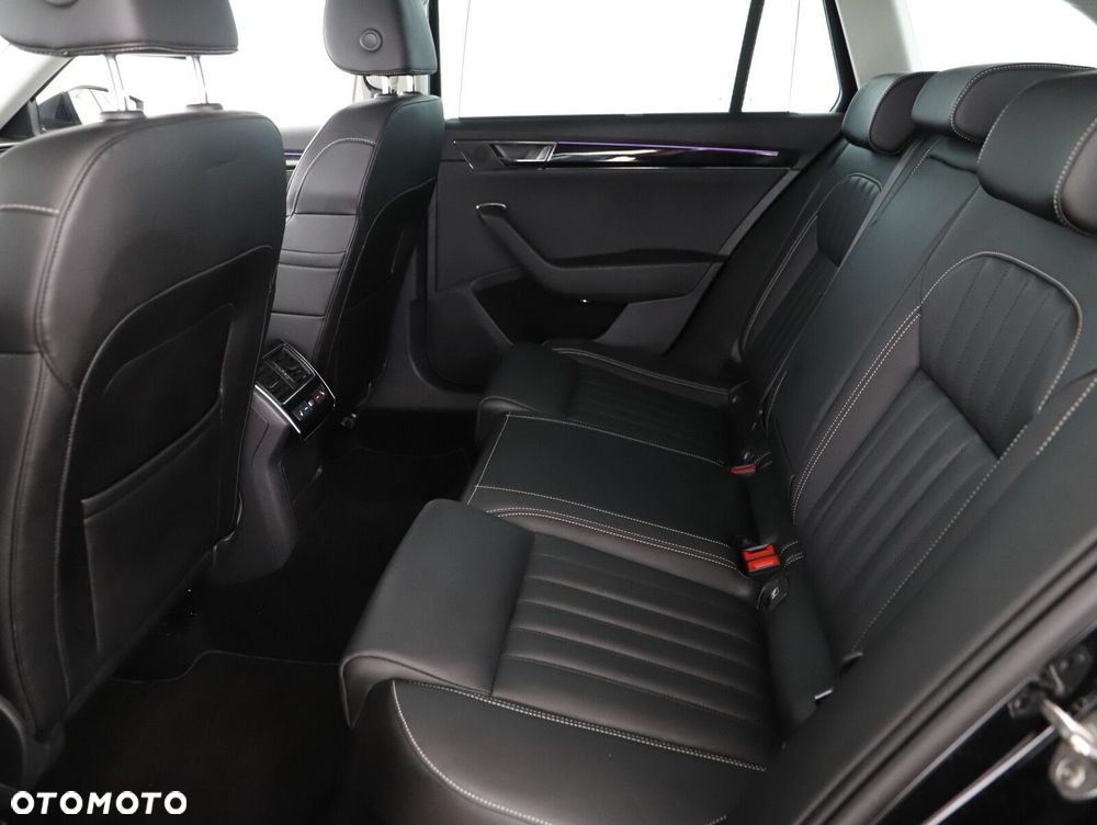 Skoda Superb 2.0 TSI 4x4 L&K DSG - 25