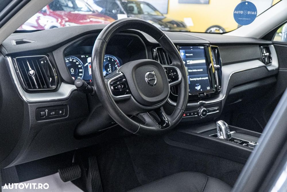 Volvo XC 60 Recharge T8 Twin Engine eAWD Inscription - 18