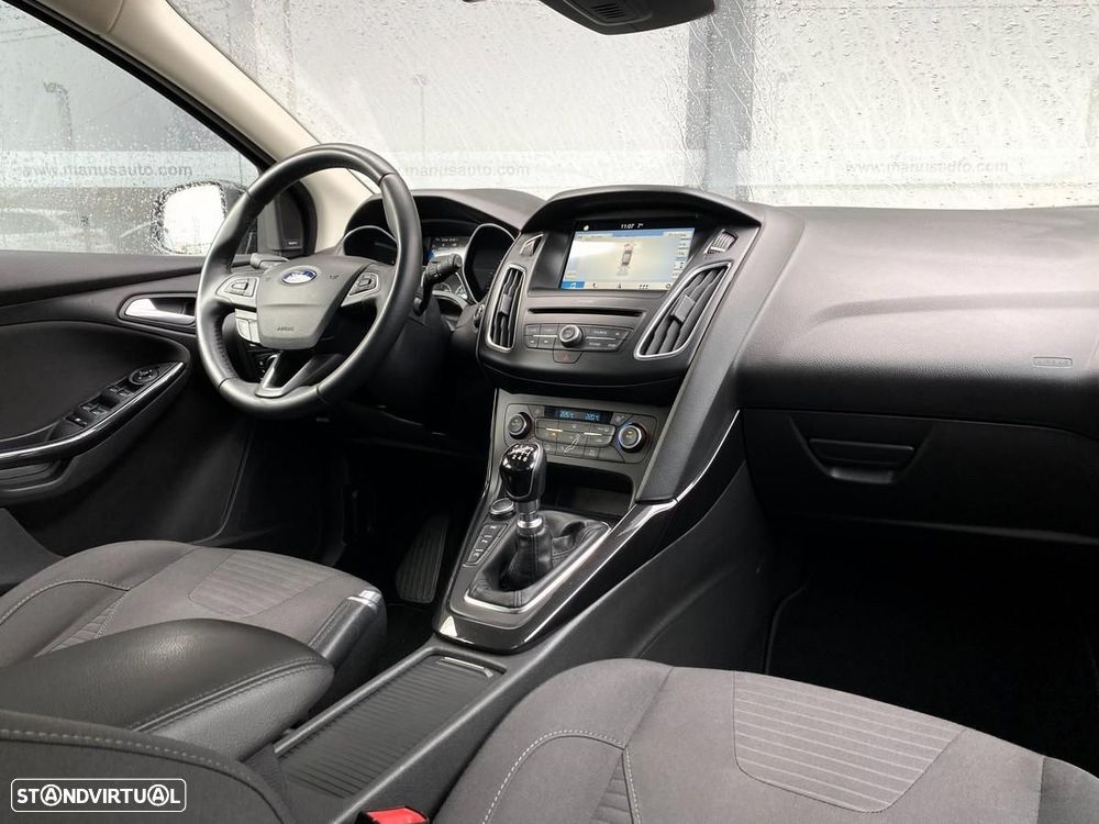 Ford Focus 1.5 TDCi Titanium - 16