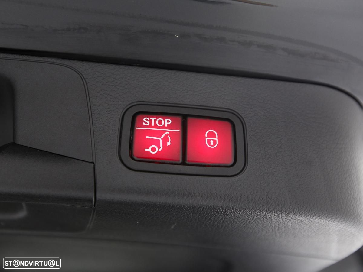 Mercedes-Benz EQB 350 4Matic Progressive - 17