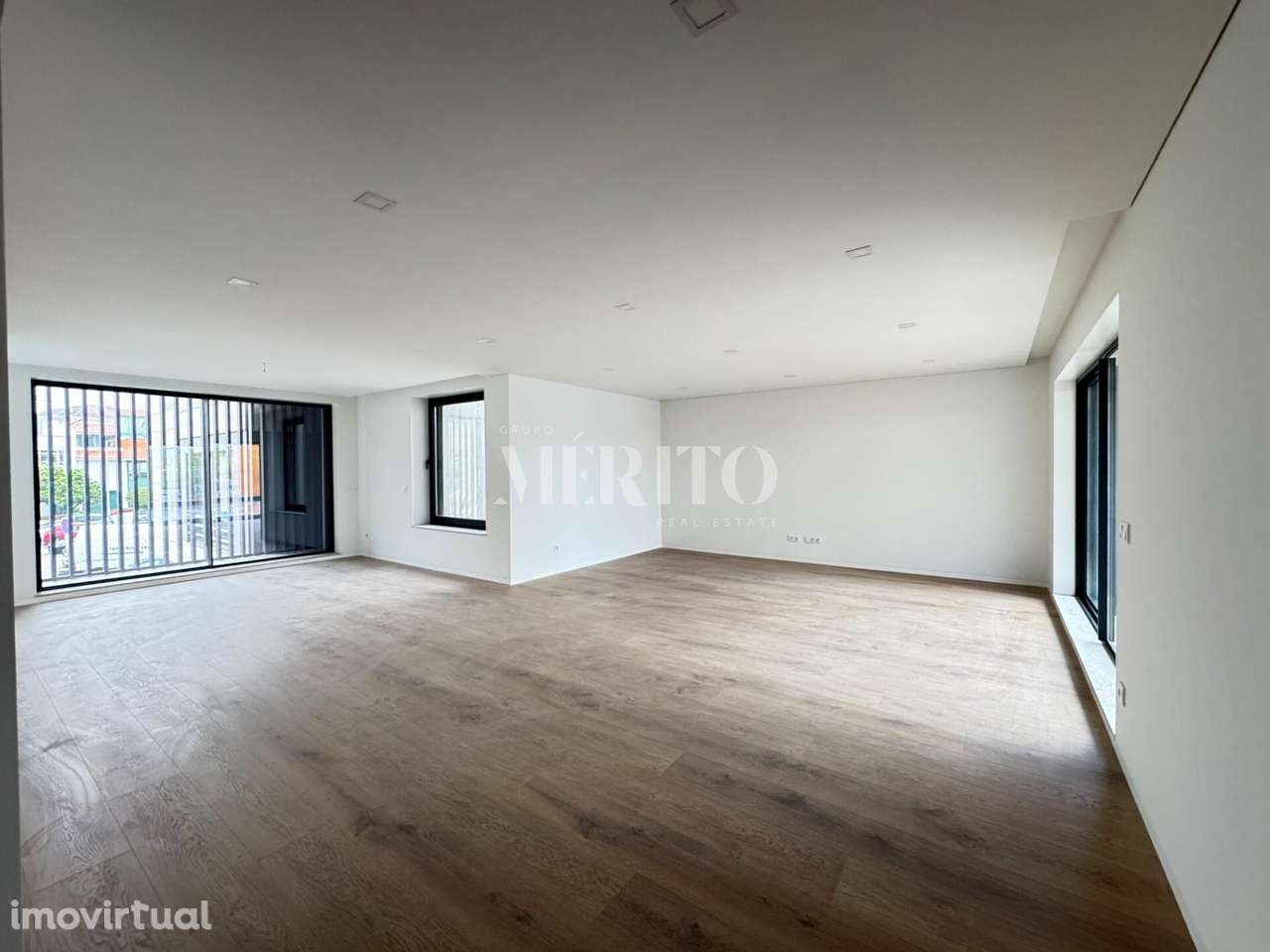 Apartamento T3 para Arrendamento com Terraço – Centro de Barcelos - Grande imagem: 4/18