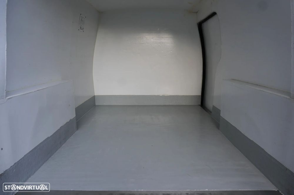 Renault Kangoo MAXI 1.5 DCI 2L ISOTÈRMCA IVA DEDUTIVEL - 13