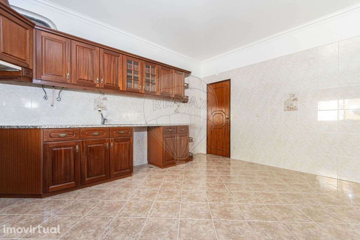 Moradia T3 para venda - Grande imagem: 2/25