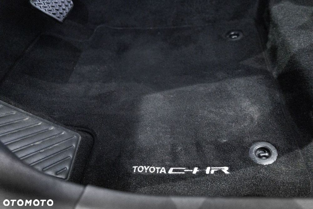 Toyota C-HR 1.8 Hybrid Executive - 38