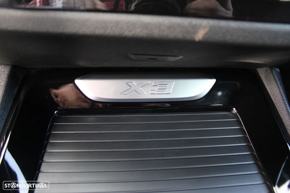 BMW X3 30 e xDrive Line Luxury - 17