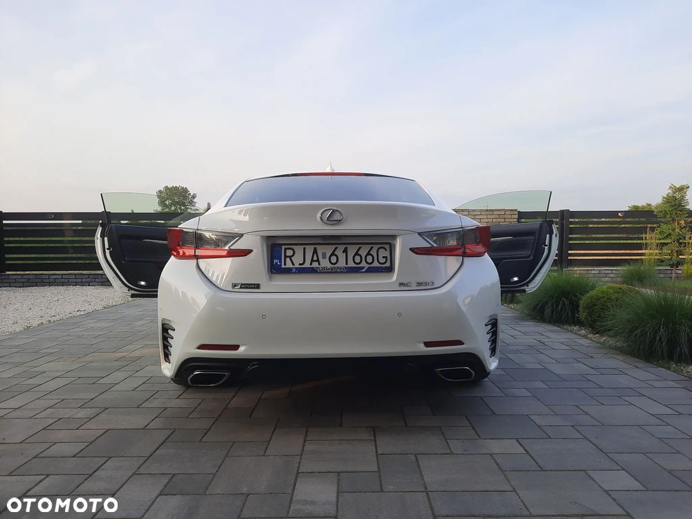 Lexus RC - 8