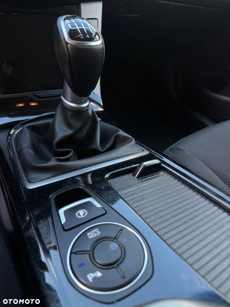 Hyundai i40 - 16
