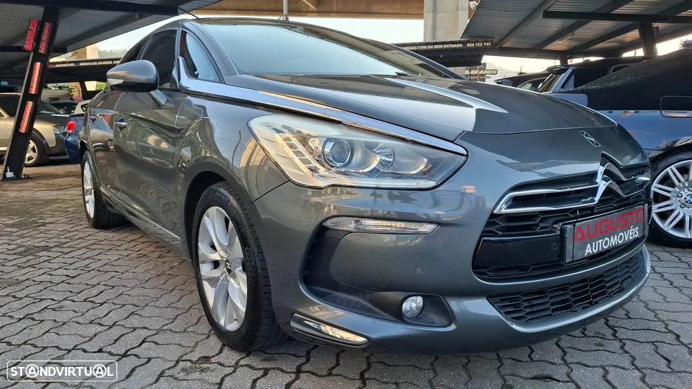 Citroën DS5 e-HDi 110 EGS6 SoChic - 8