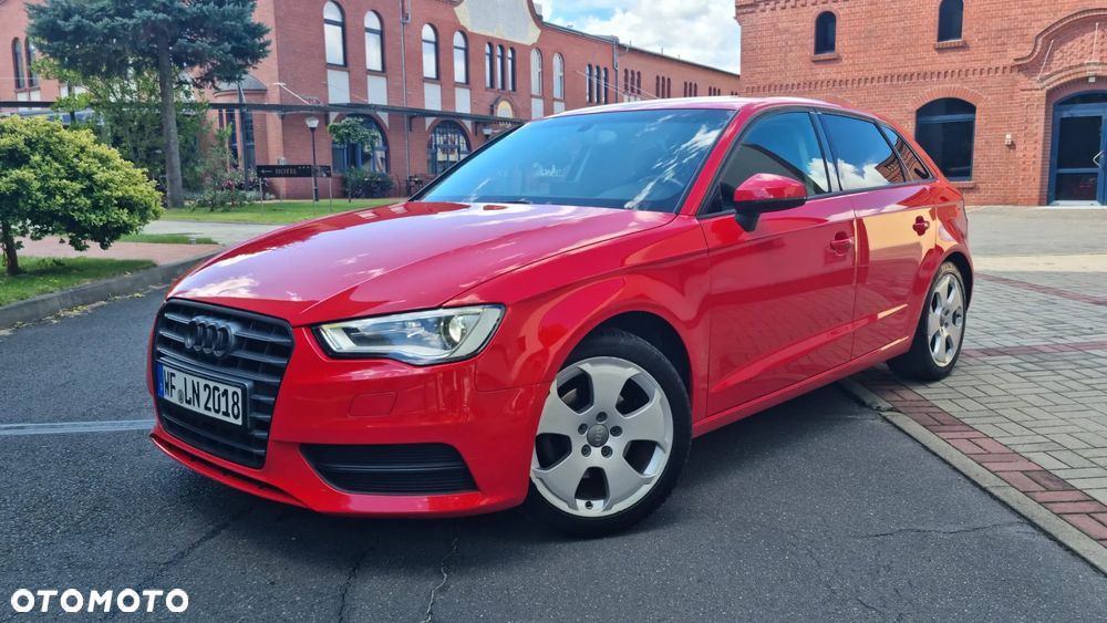 Audi A3 Sportback 1.4 TFSI Attraction - 10