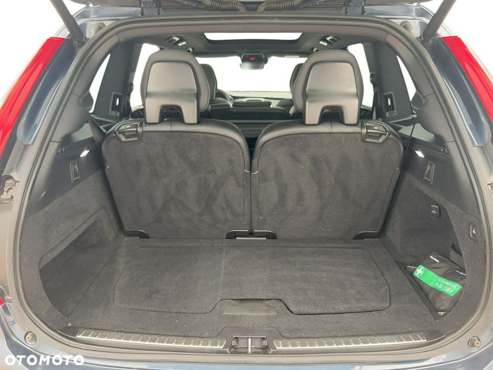 Volvo XC 90 - 11