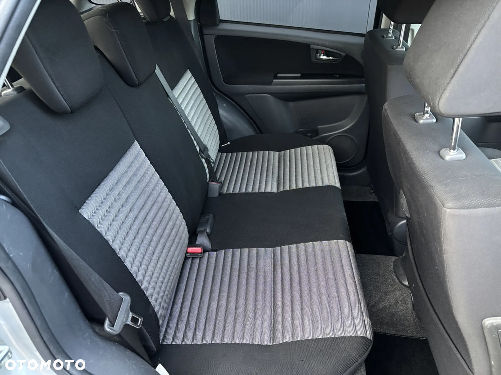 Suzuki SX4 1.6 Premium 4WD - 21