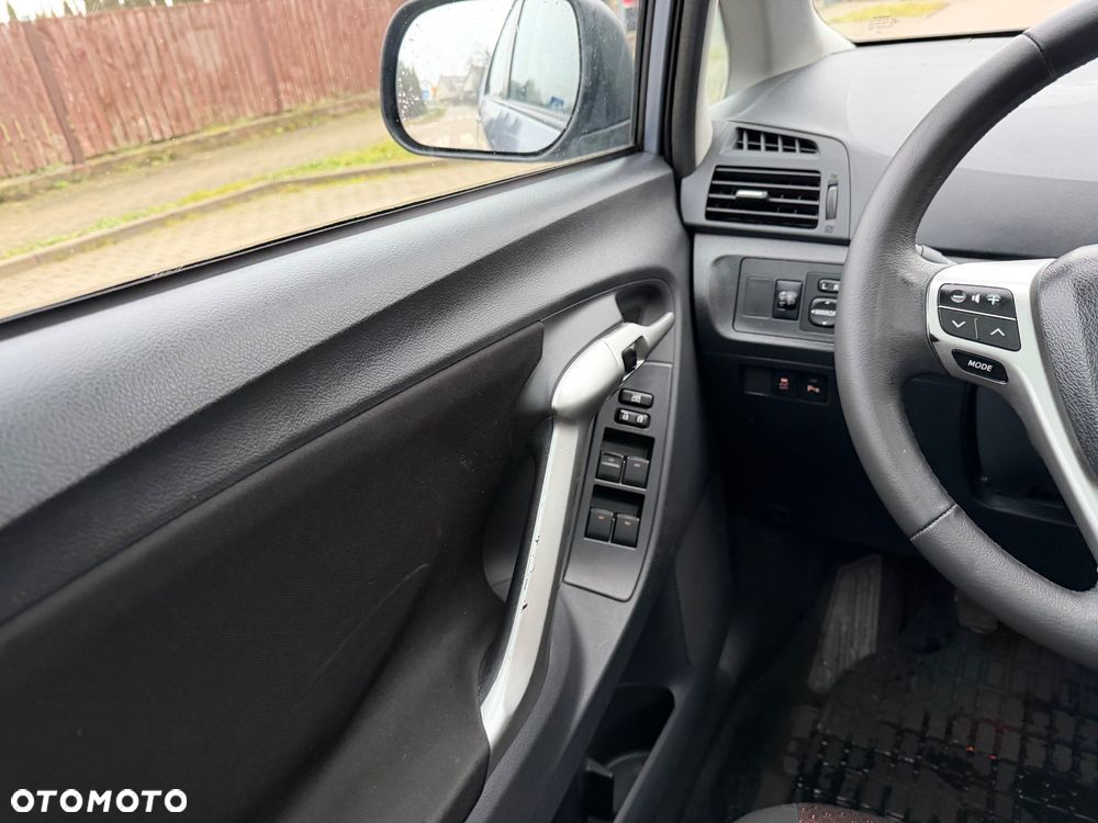 Toyota Verso 1.6 5-Sitzer Edition S+ - 20