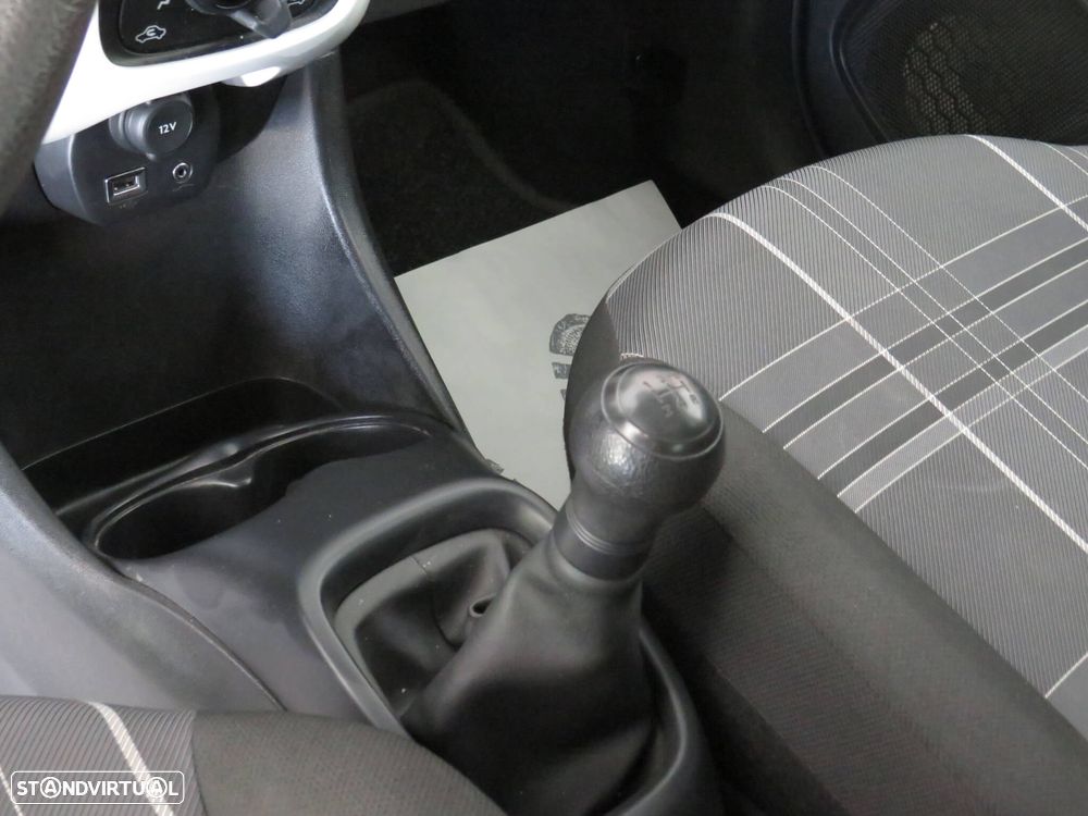 Peugeot 108 1.0 VTi Active - 11
