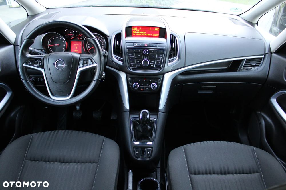 Opel Zafira 1.4 T Cosmo - 36