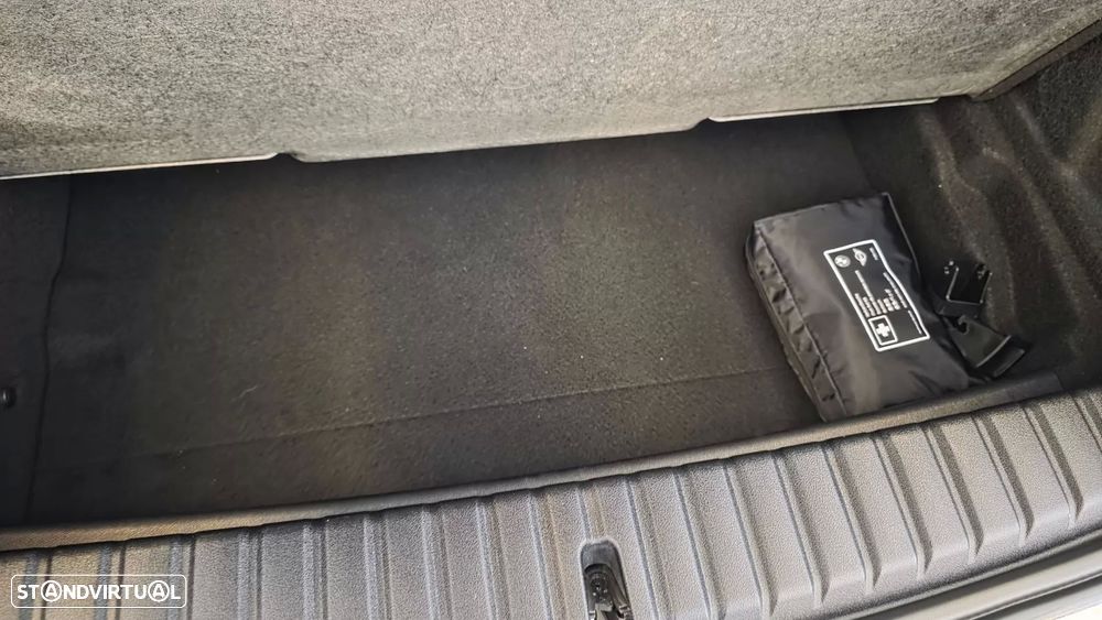 BMW 116 d Pack M - 22