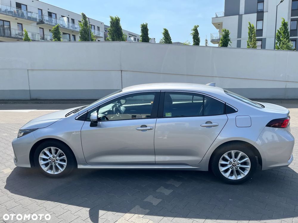 Toyota Corolla 1.8 Hybrid Comfort - 4