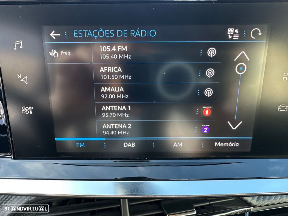 Peugeot 208 1.2 PureTech Allure EAT8 - 21