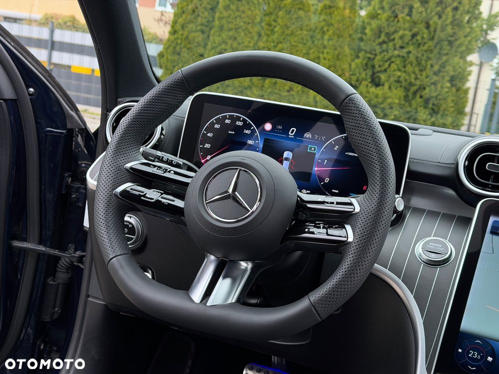 Mercedes-Benz Klasa C 300 d mHEV AMG - 26