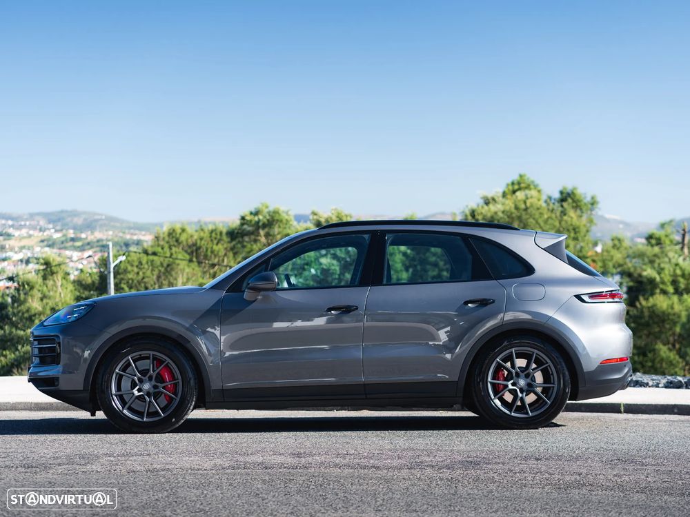Porsche Cayenne S E-Hybrid - 3