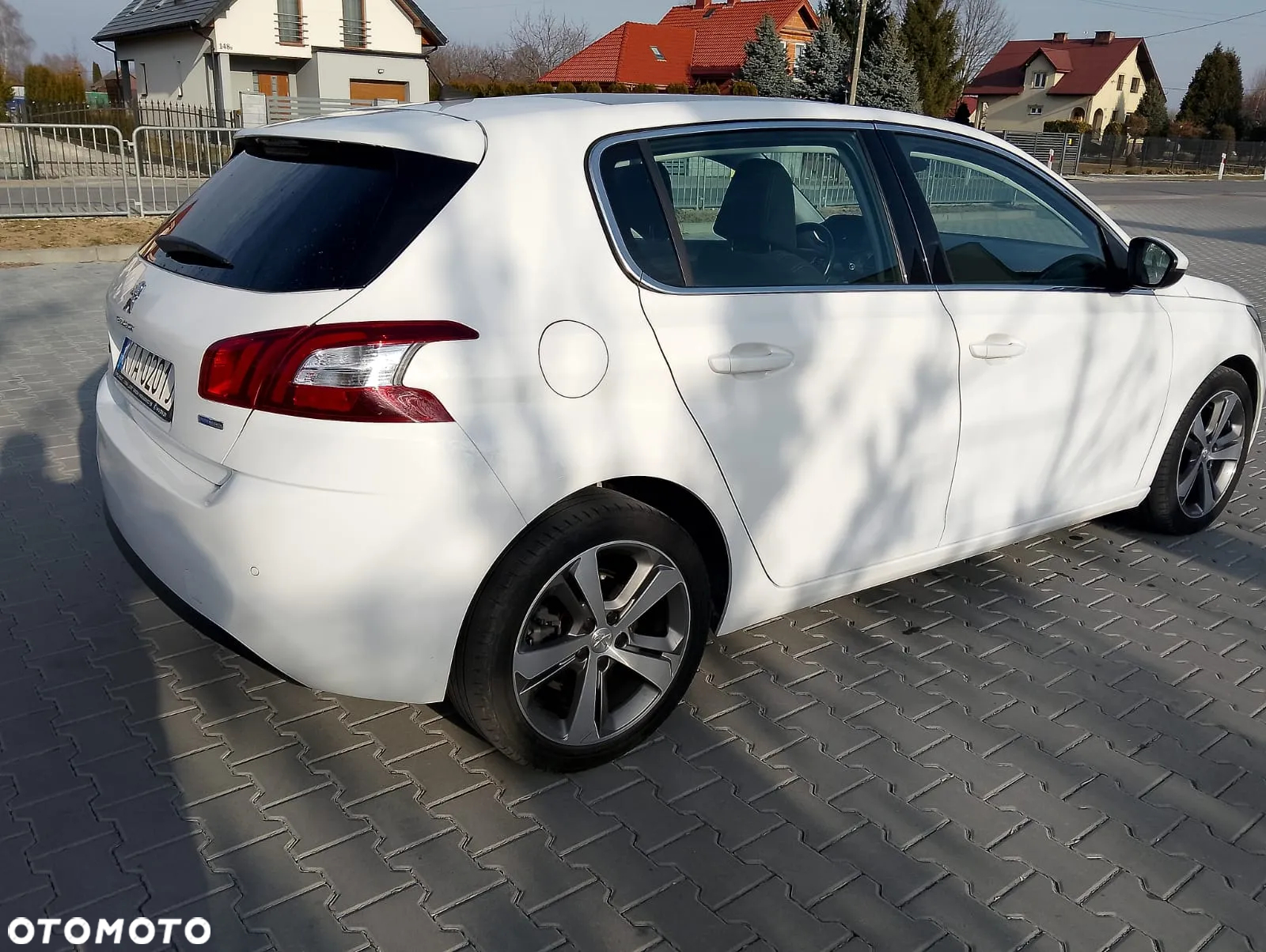 Peugeot 308 1.2 PureTech Active S&S EAT6 - 3