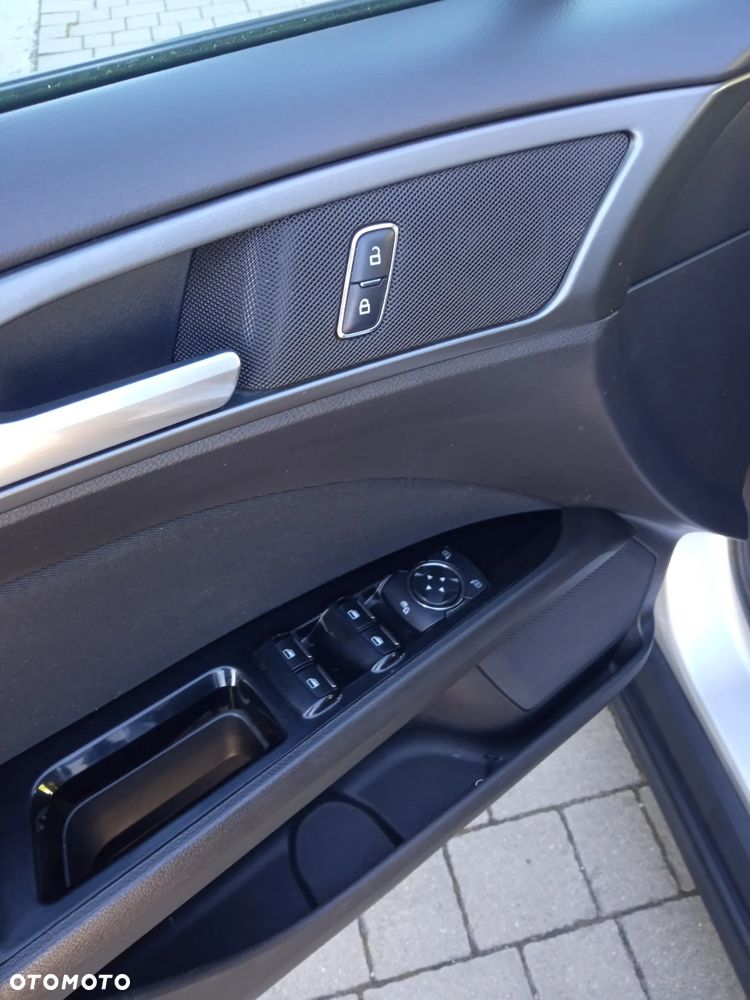 Ford Mondeo 1.5 EcoBoost Trend - 9