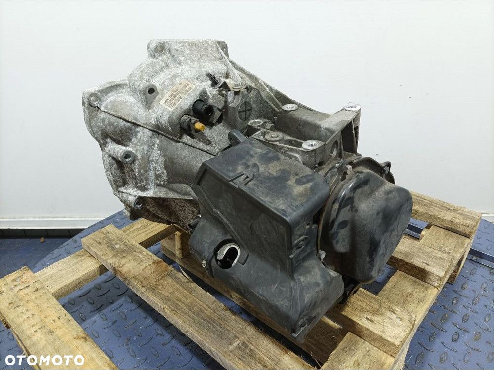 FOCUS MK3 LIFT 1.6 TI-VCT 125 KM SKRZYNIA BIEGÓW MANUALNA DV6R-7002-ABF - 3