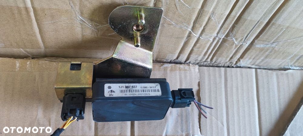 VW GOLF IV 4 VW BORA AUDI A3 8L AUDI A2 MODUŁ CZUJNIK ESP 1J0907657 - 1