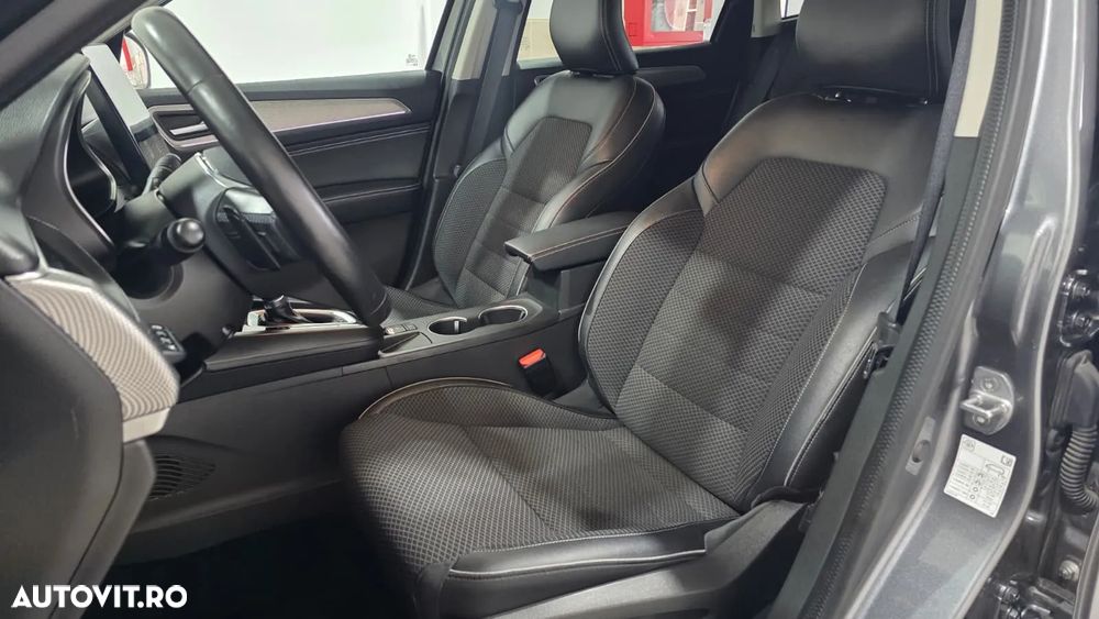 Renault Arkana MHEV 160 EDC Techno - 4