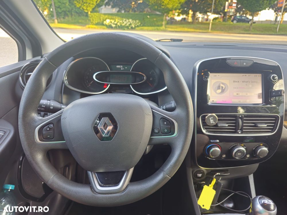 Renault Clio TCe Zen - 7