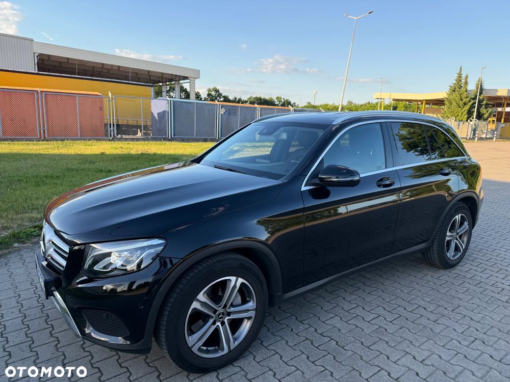 Mercedes-Benz GLC - 1