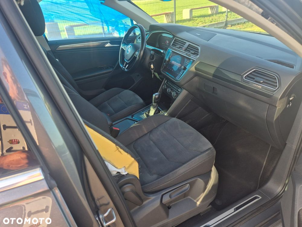 Volkswagen Tiguan 2.0 TDI SCR DSG R-Line - 13