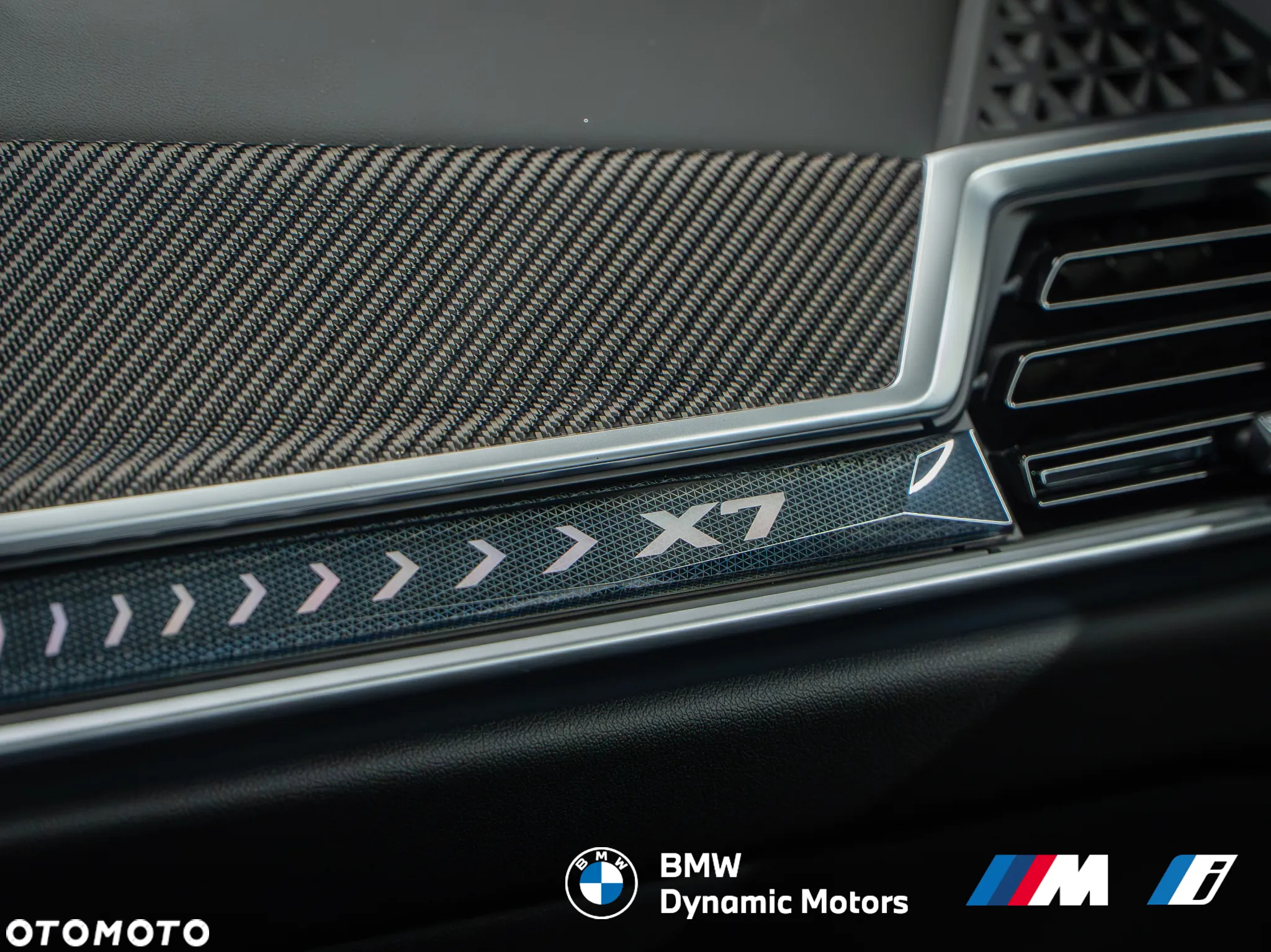 BMW X7 xDrive40i - 33