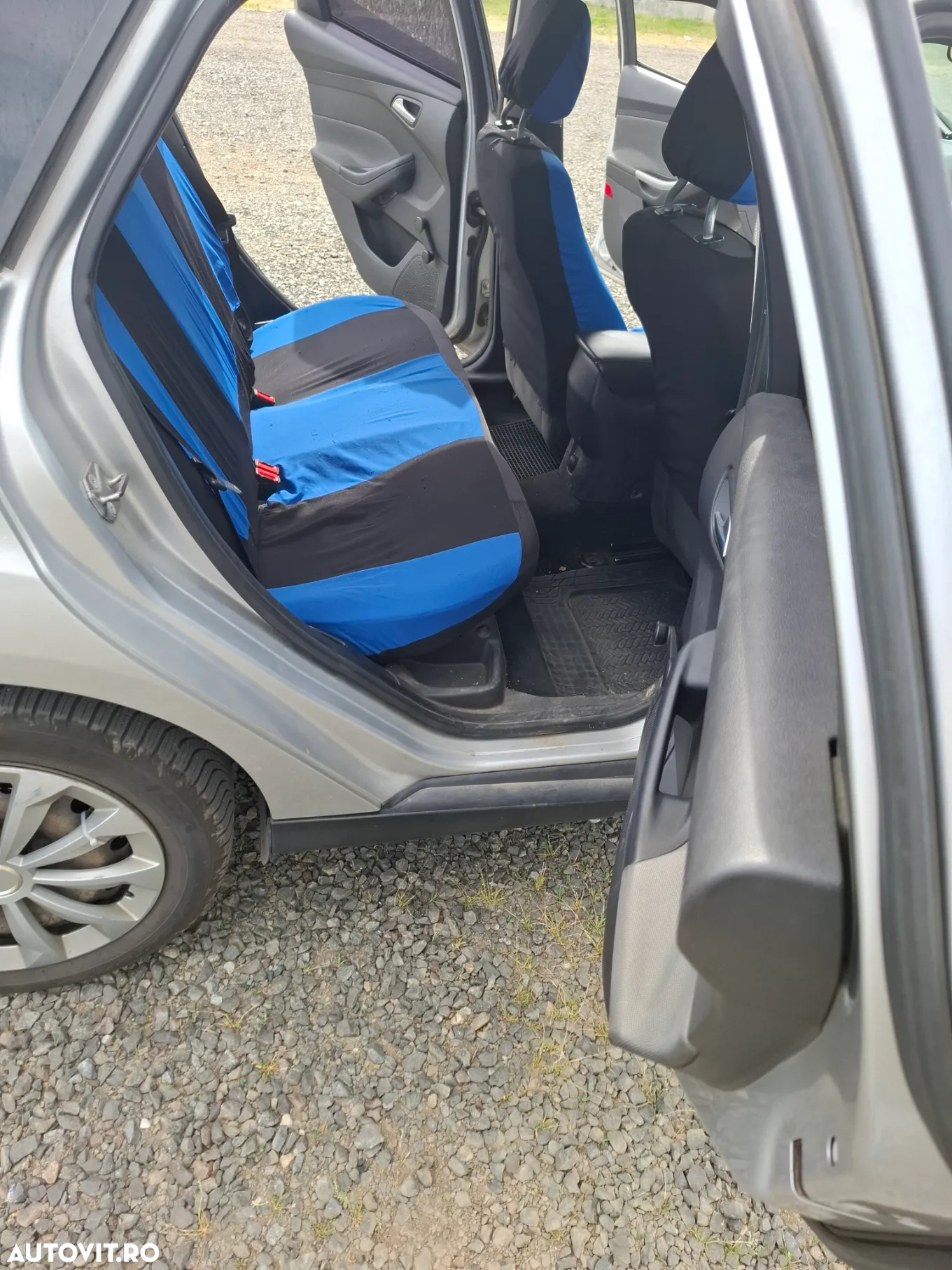 Ford Focus 1.6 TDCI DPF Sport - 9
