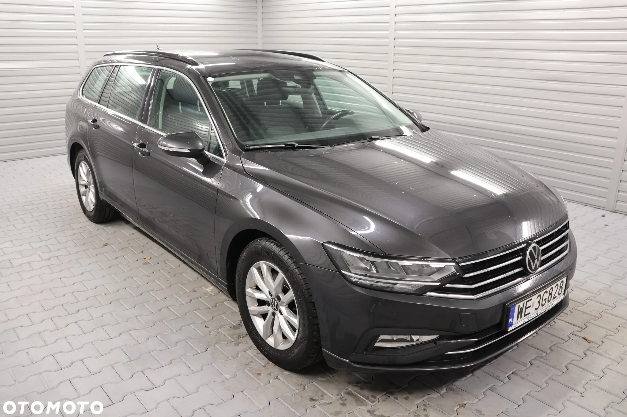 Volkswagen Passat 2.0 TDI EVO Elegance DSG - 2