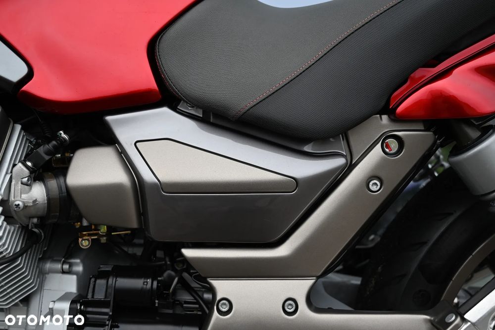 Moto Guzzi Breva - 33
