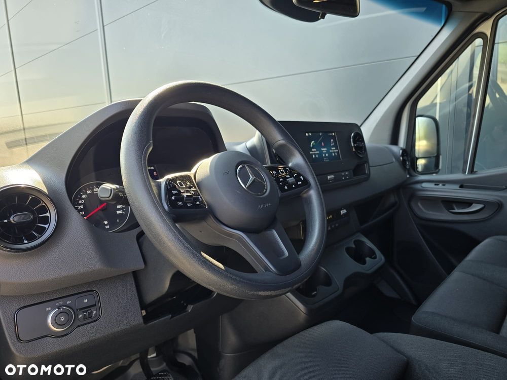 Mercedes-Benz SPRINTER 317 - 10