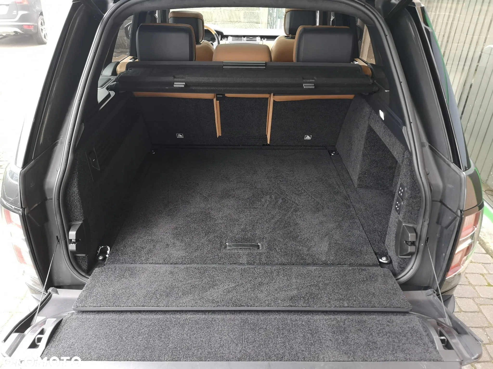 Land Rover Range Rover - 21