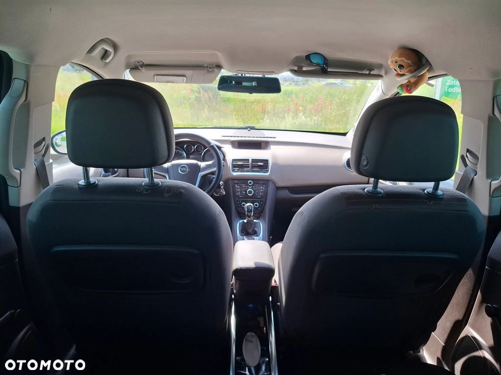 Opel Meriva 1.4 T Essentia - 17