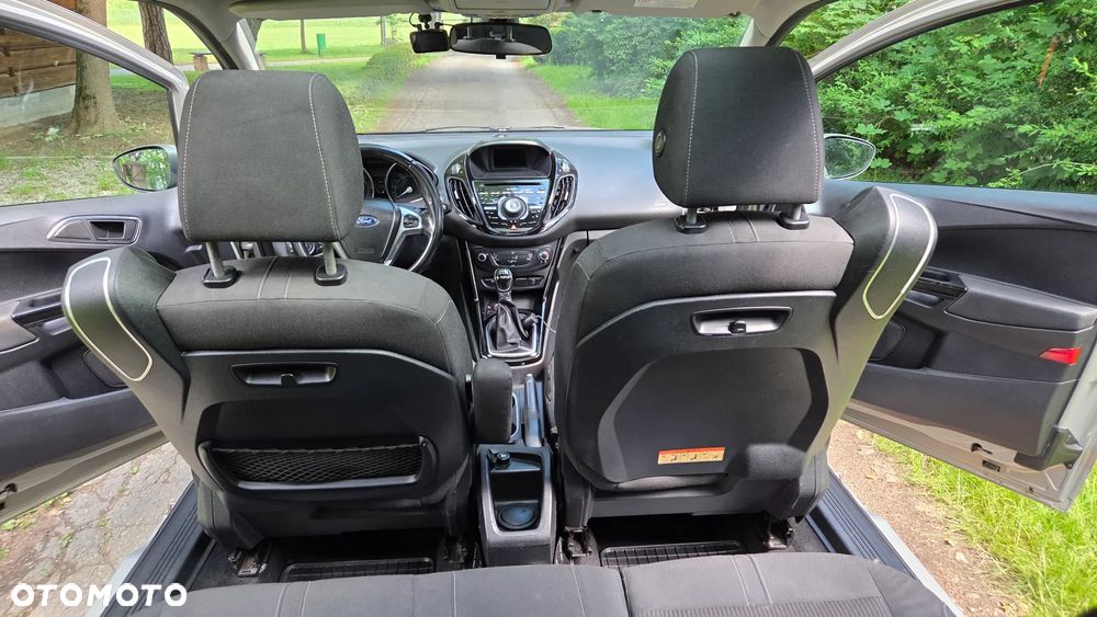 Ford B-MAX - 32
