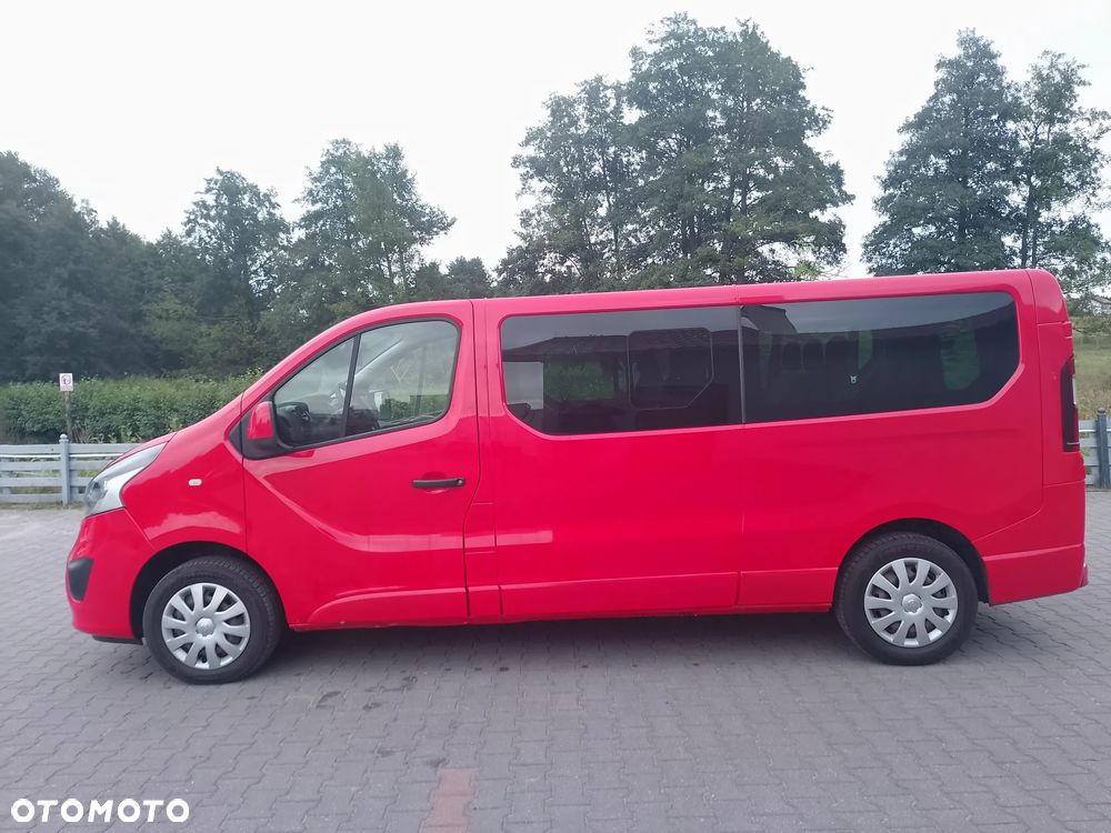 Opel Vivaro L2H1 2,9t Elegance - 2