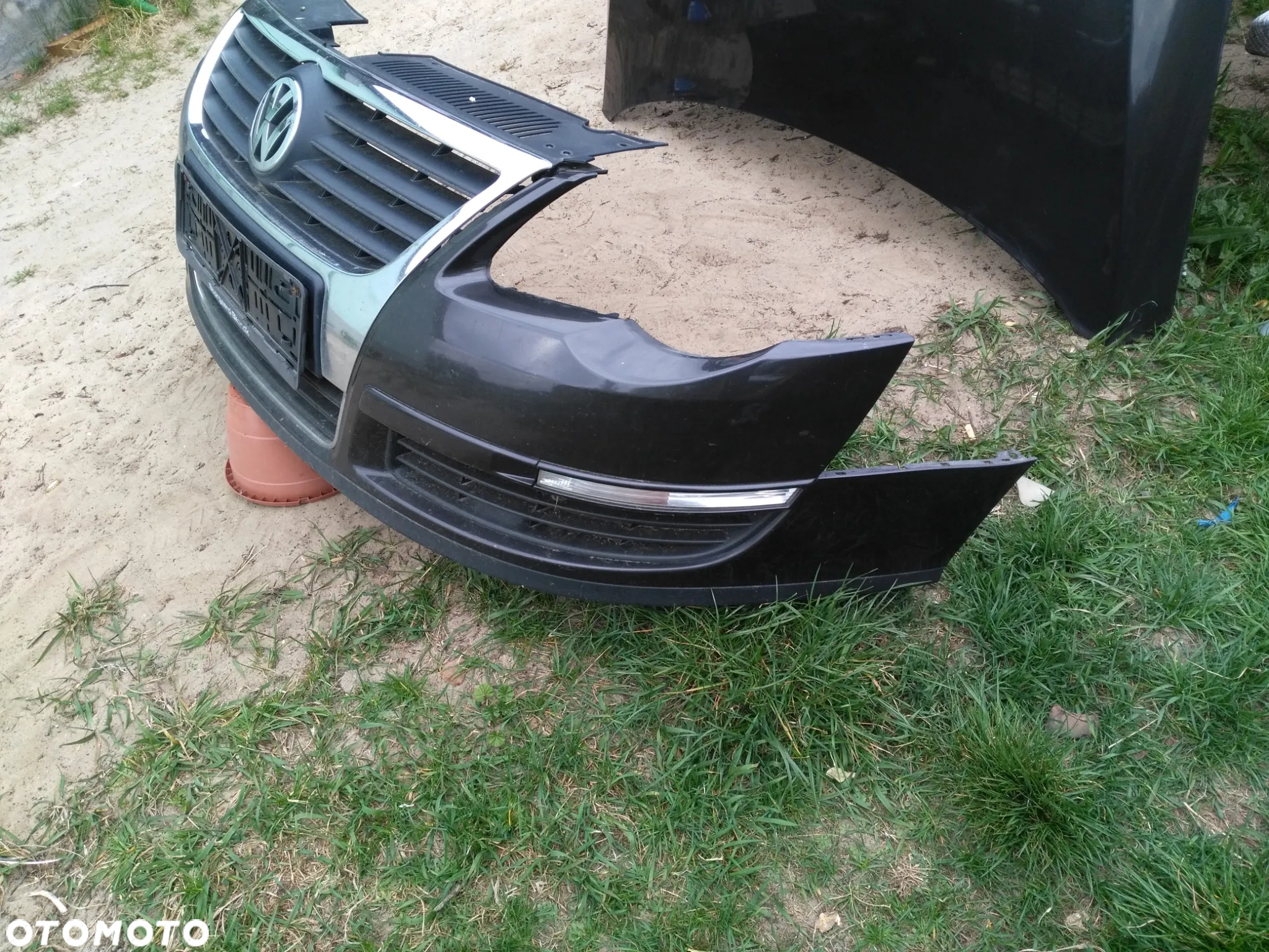 zderzak przód vw passat B6 LC8Z - 3