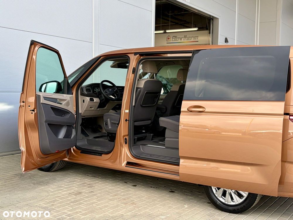 Volkswagen Multivan - 24