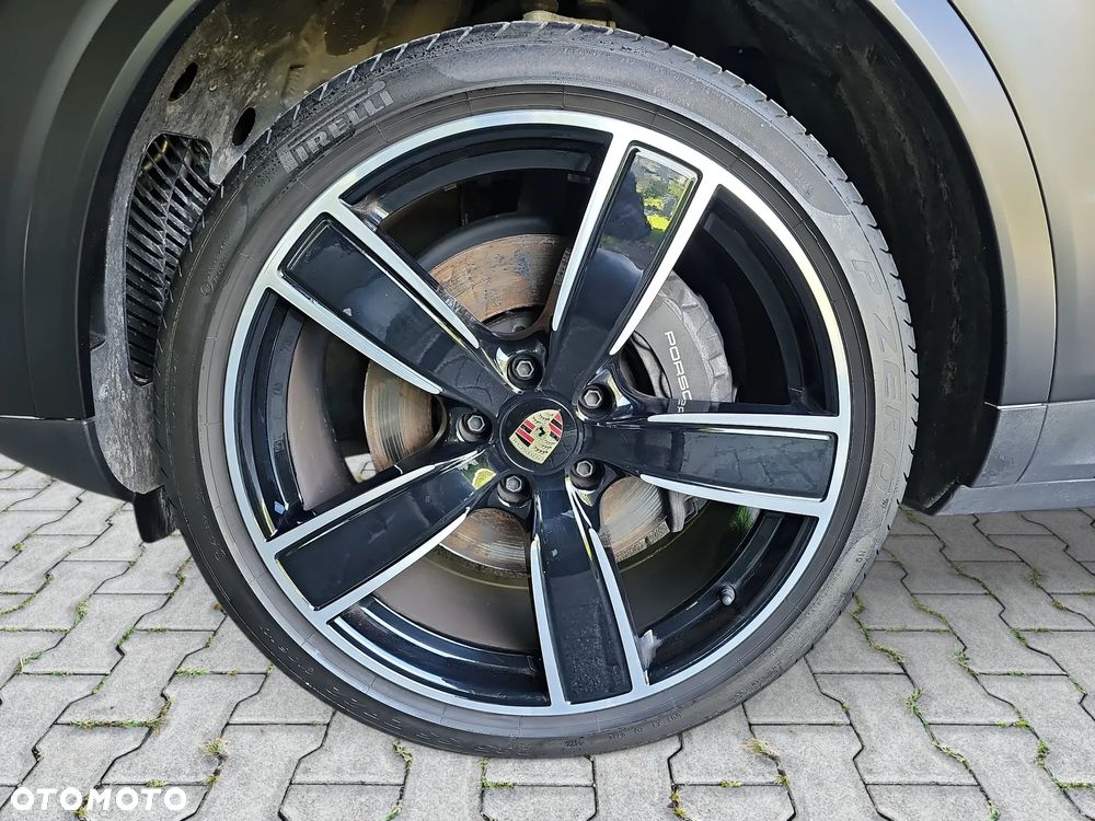 Porsche Cayenne Tiptronic S - 38