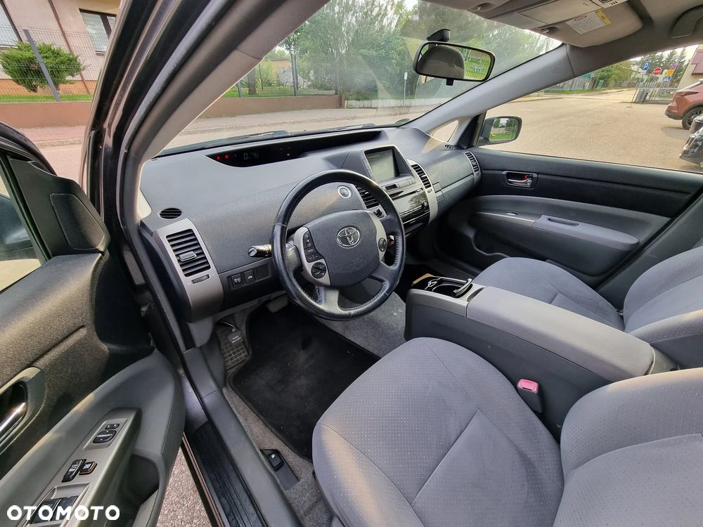 Toyota Prius 1.5 VVT-i Sol - 22