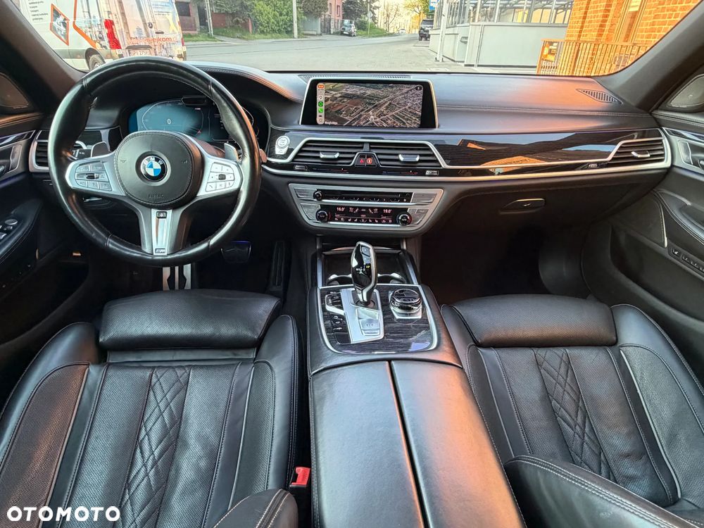 BMW Seria 7 750Ld xDrive sport - 39