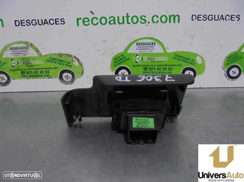 COMANDO ELEVADOR DE VIDRO TRASEIRO DIREITO LAND ROVER FREELANDER 2004 -ELH500060 - 4