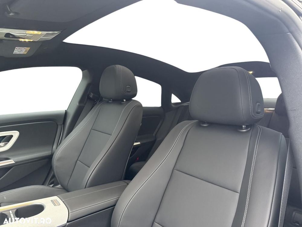Mercedes-Benz CLA 200 - 13